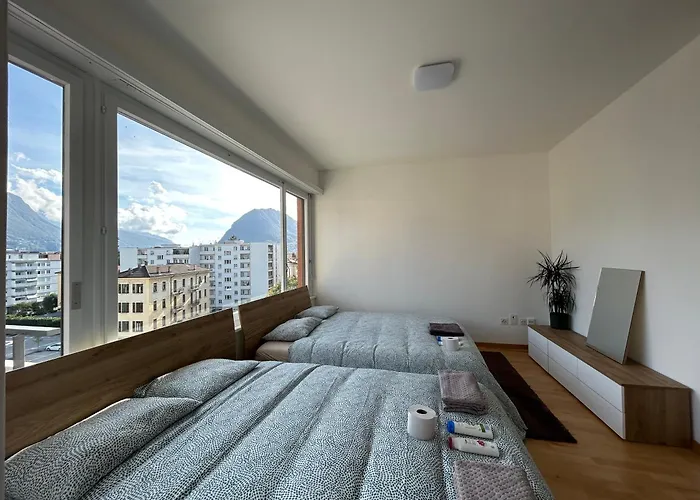 Switzerland Location ルガーノ