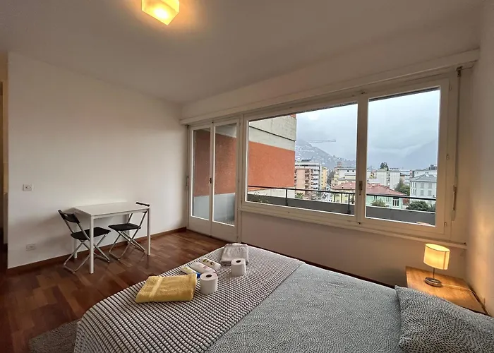 Switzerland Location ルガーノ