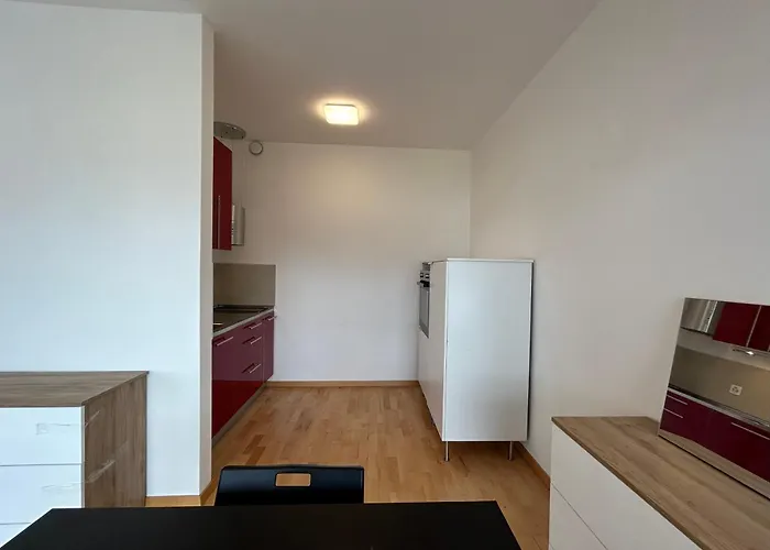 Switzerland Location * Lugano